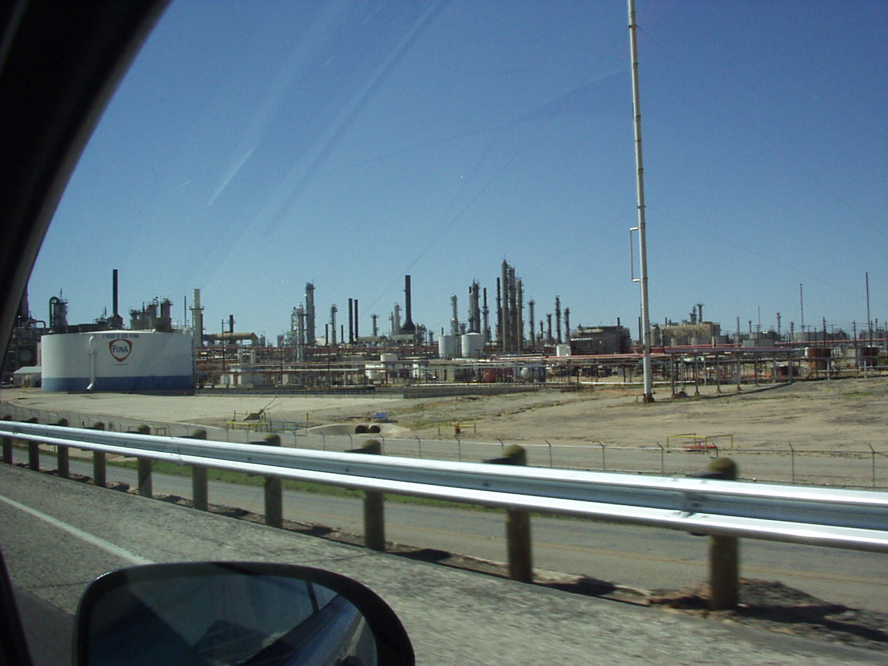 Landscape/OilRefinery.JPG